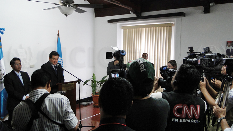 Conferencia de prensa en donde la CICIG y el Ministerio Público dieron detalles de la detención de Alfonso Portillo. 