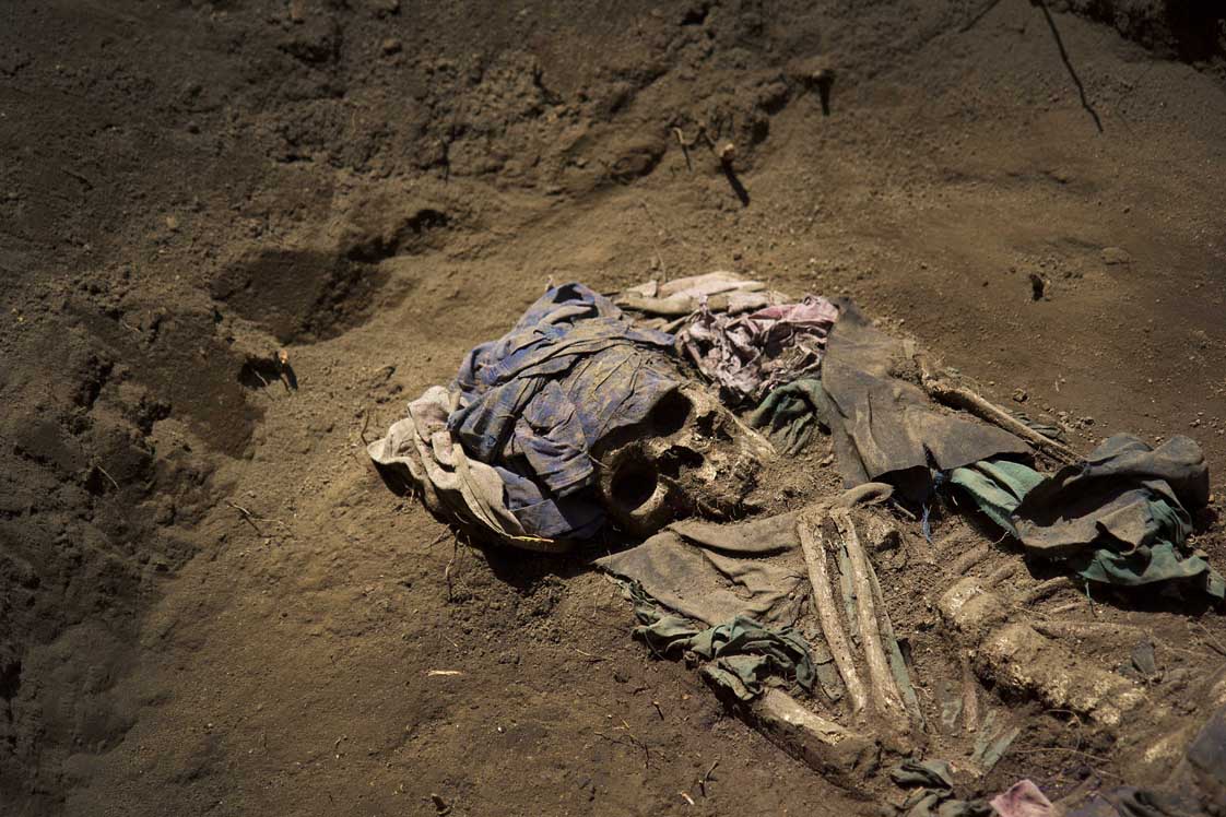 Los restos del cadáver servirán para extraer muestras de ADN y verificar la compatibilidad genética con los familiares que denunciaron su fallecimiento. 