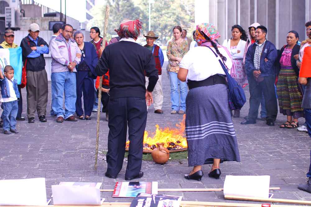 Después de 15 masacres, el 33 por ciento de la población Ixil quedó exterminada.