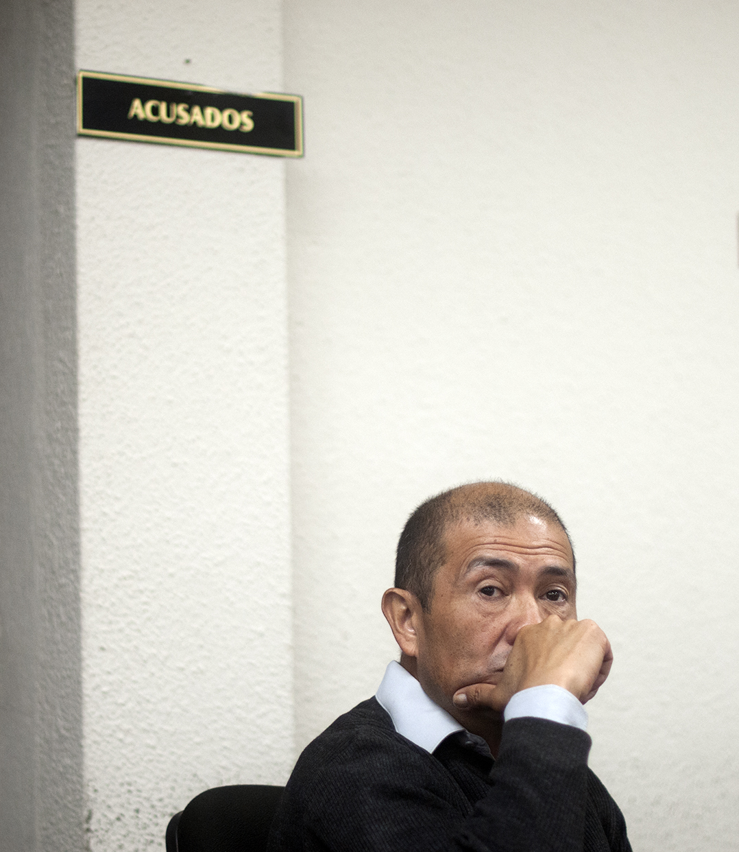 Fermín Felipe Solano Barillas está sentado en el banquillo como el único acusado de la masacre de El Aguacate. 