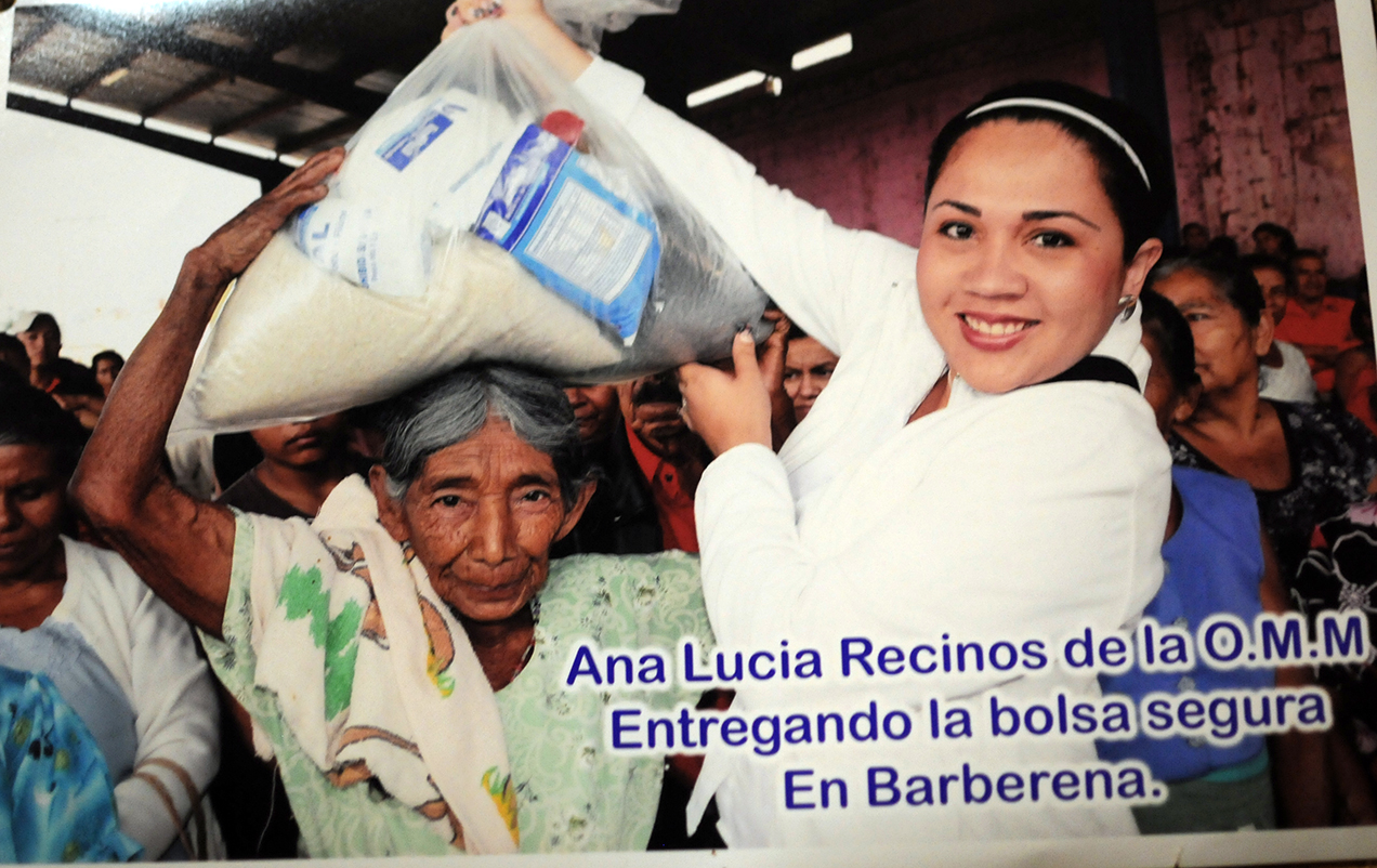 Ana Lucía, hija de Rubelio Recinos, dirige organizaciones de mujeres.